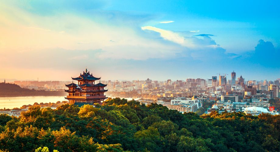 🌏✈️ Exploring Hidden Gems: The Best Cities to Teach in China